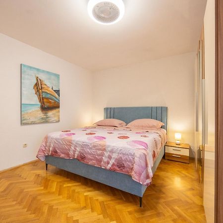 Apartments Tanja Baska Voda Exterior photo