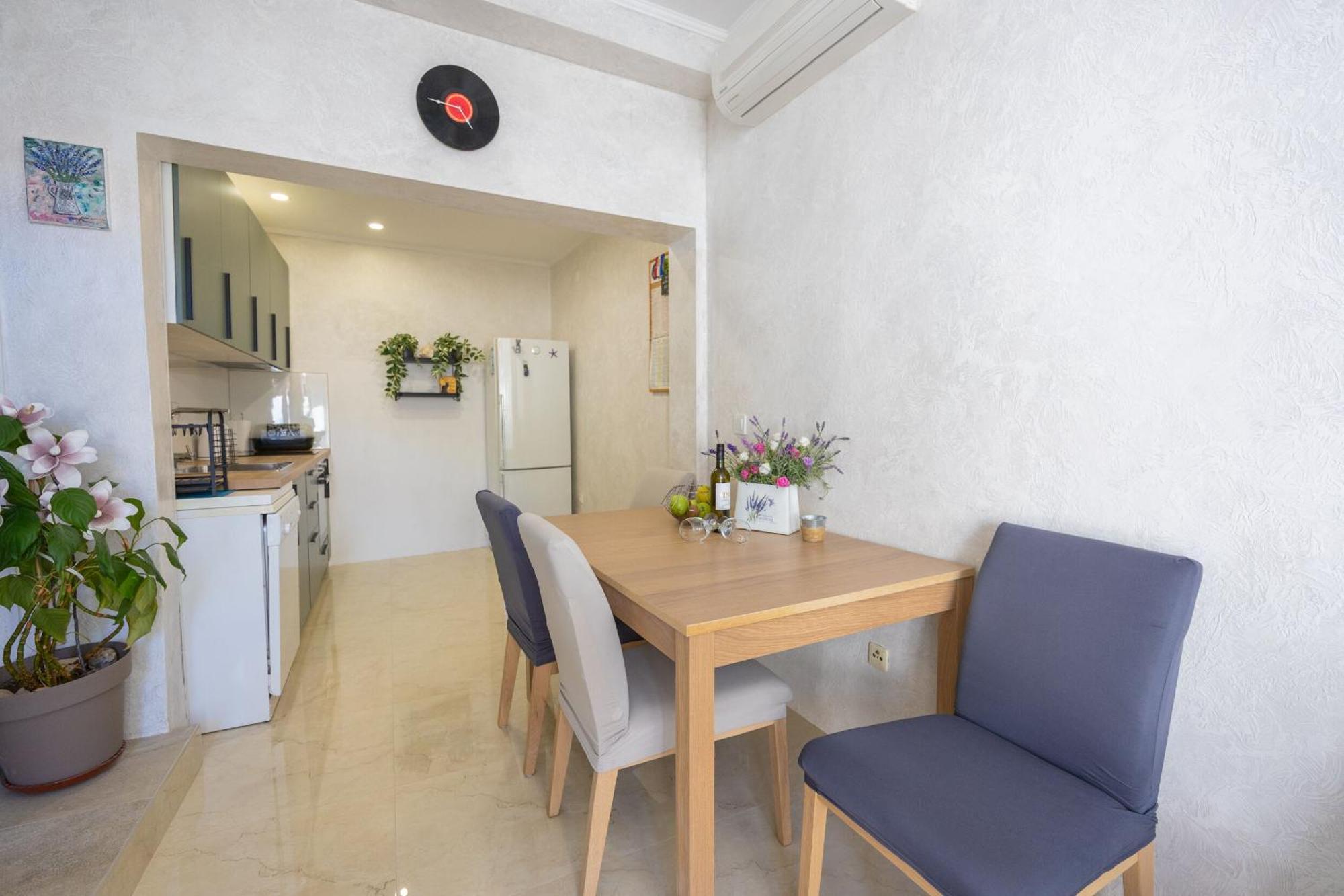 Apartments Tanja Baska Voda Exterior photo