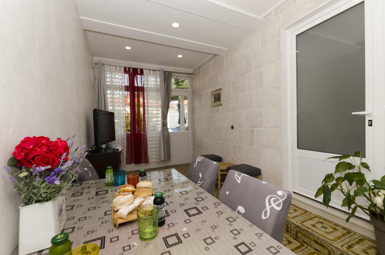 Apartments Tanja Baska Voda Room photo